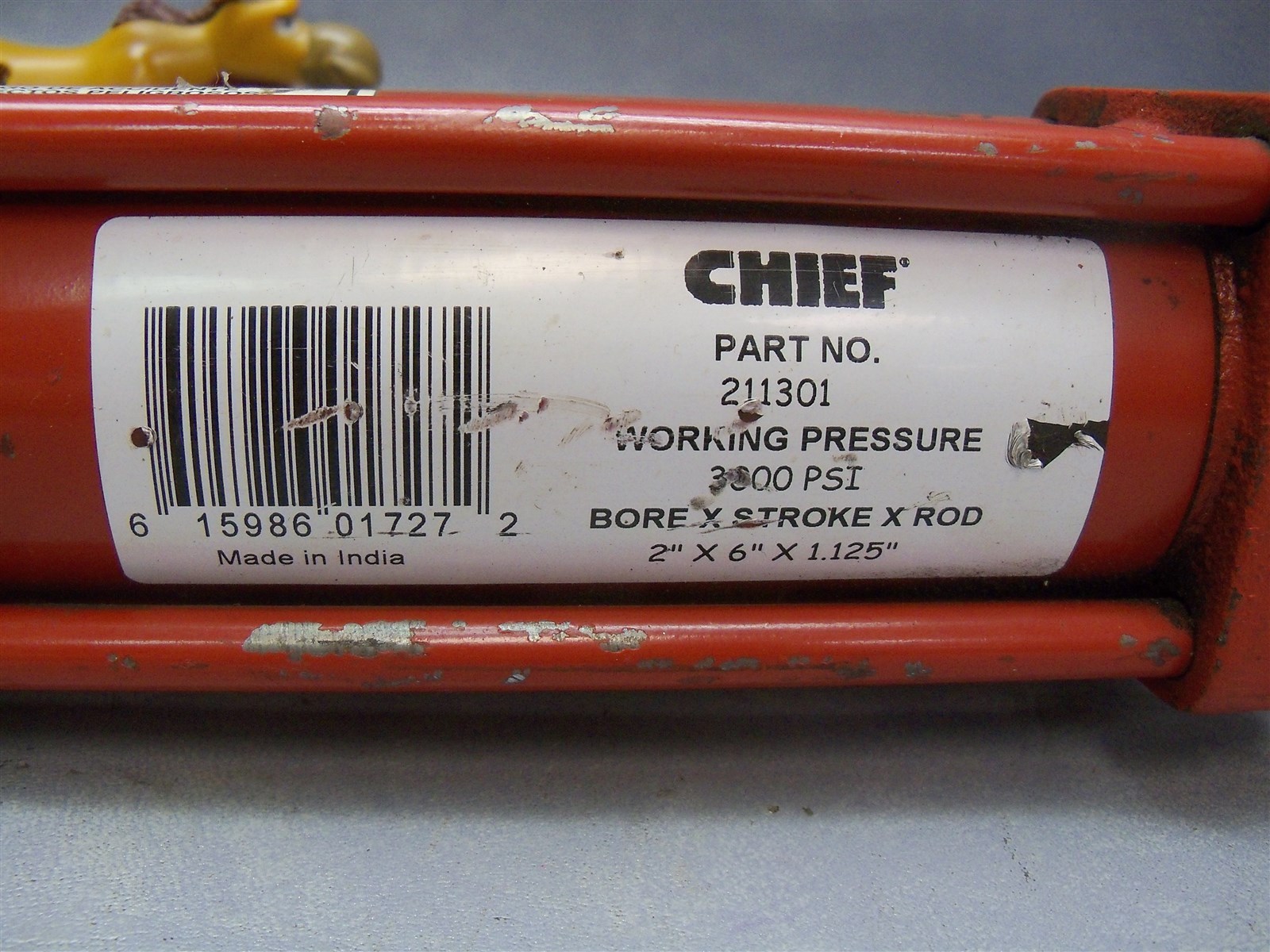 Chief 2″ Bore x 6″ Stroke 3000 Psi Hydraulic Cylinder Tie Rod