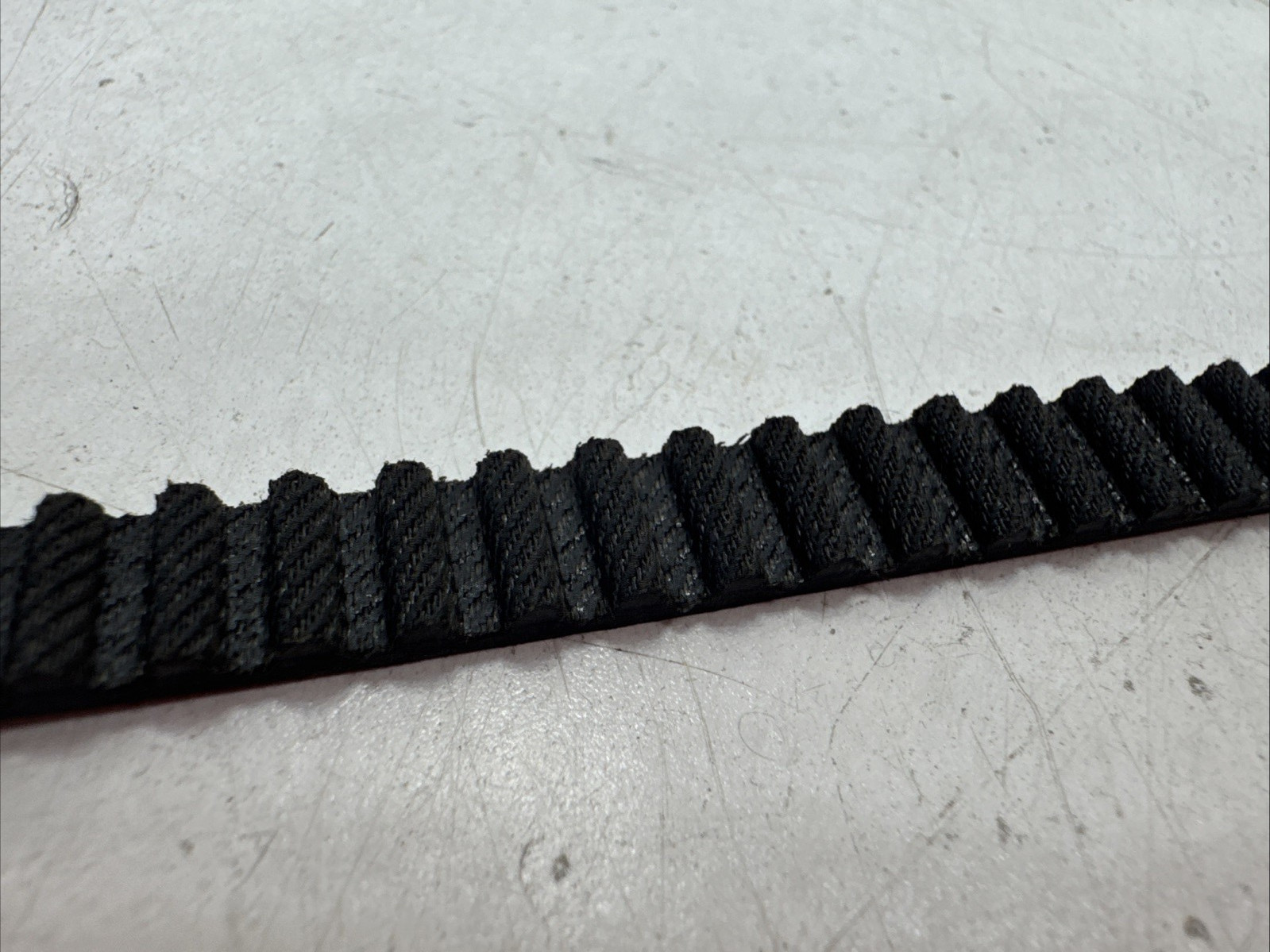 Bando Synchro-Link 665-5M-HT , 665-5M , 6655M Timing Belt