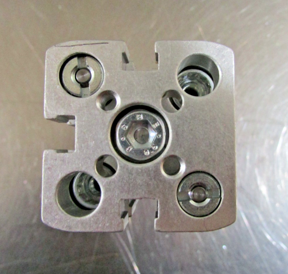 Festo ADNGF-20-40-P-A Pneumatic Cyclinder