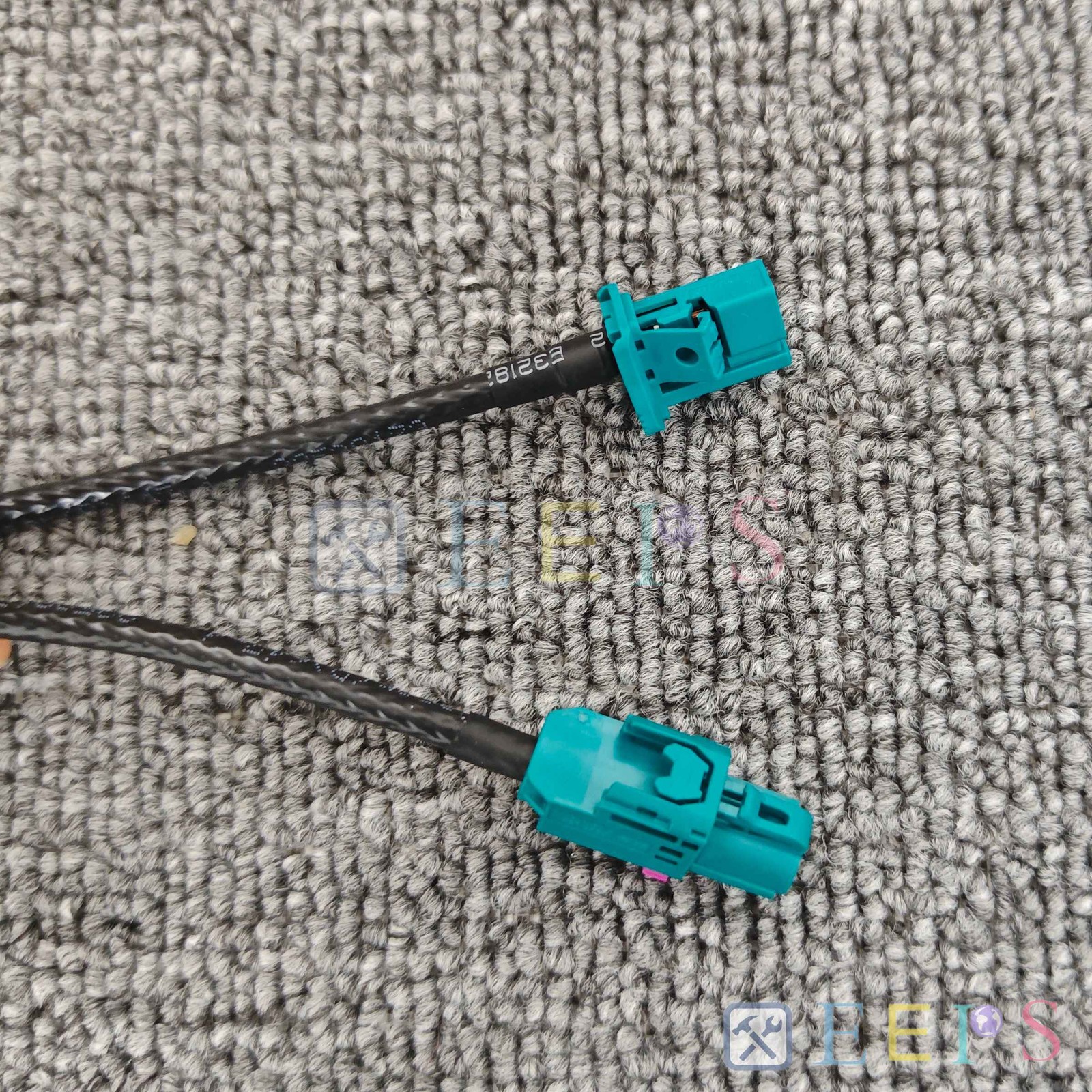 NEW Fit 0.5m MATEnet 9-2302454-9 to H-MTD Ethernet Cable Harness 1000Mbit Rate