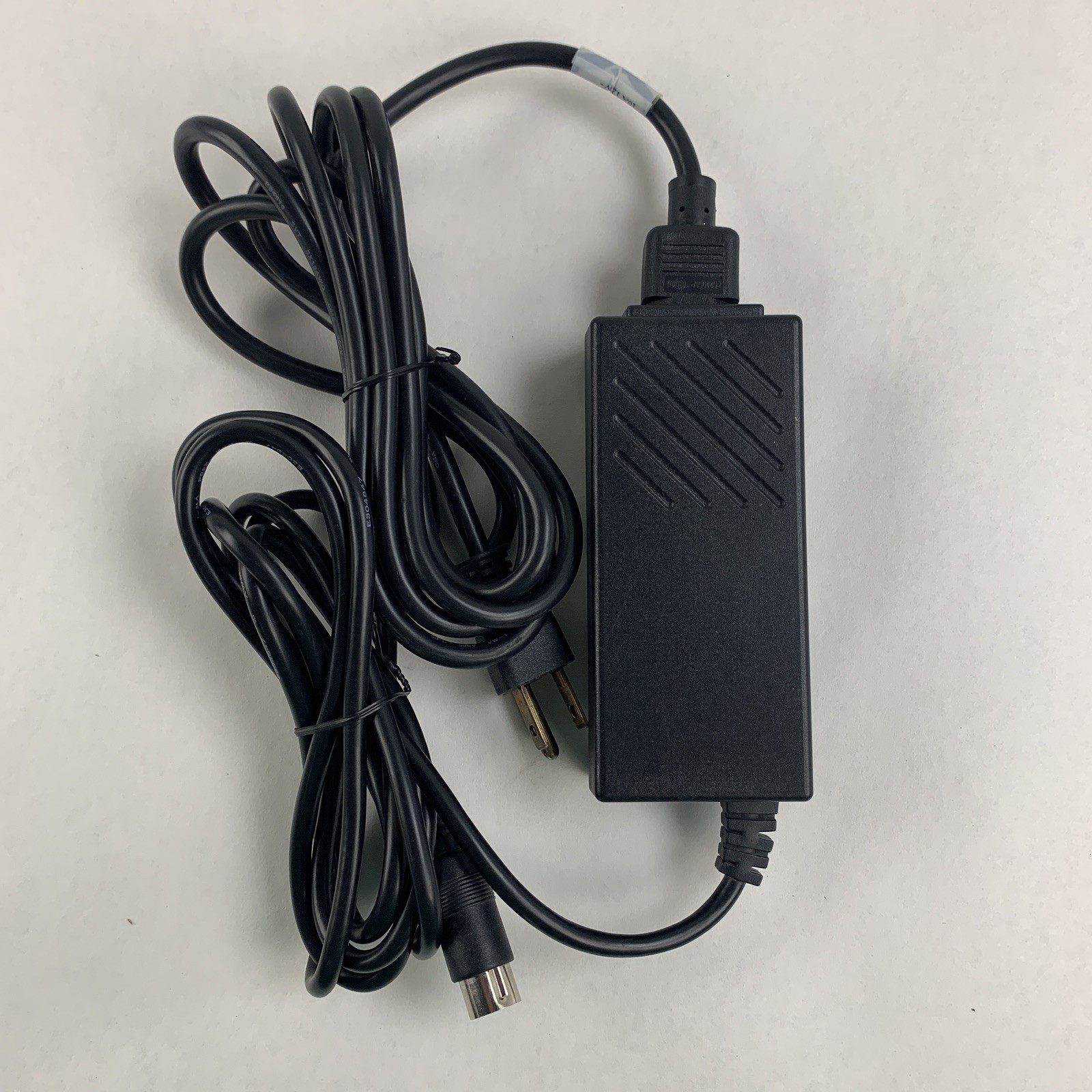 Elpac MWA065012A Adapter 12V 6A 72W Power Supply Charger For Meridian