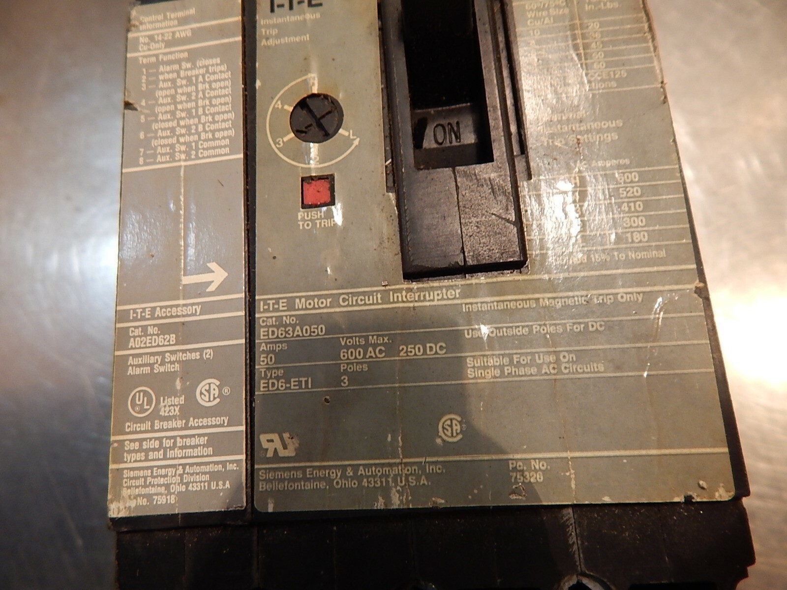 ITE Siemens ED63A050 600VAC 250VDC 50A 3-Pole Circuit Breaker A02ED628