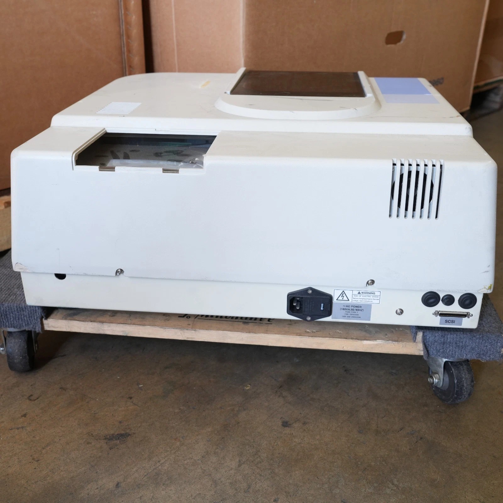 Shimadzu FTIR-8400S Fourier Transform Infrared Spectrophotometer T12-WH