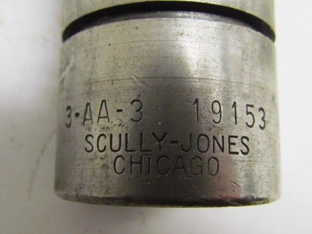 Scully Jones 3-AA-3 19153 Magic Chuck Collet #3MT x No. 3SJ 1 11/16″OD 4 1/2″OAL