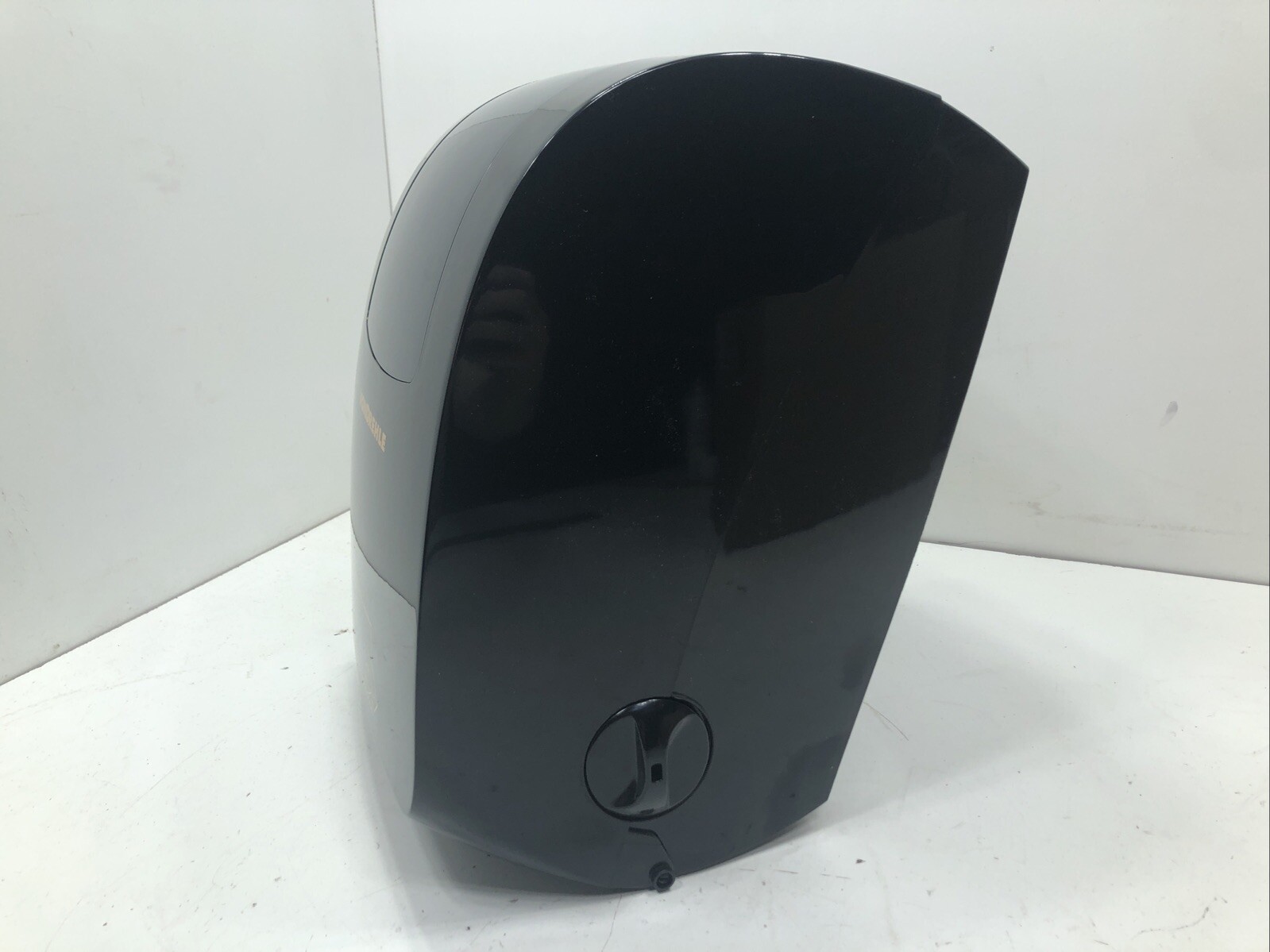 VonDrehle 8864 Auto-Cut Towel Dispensers