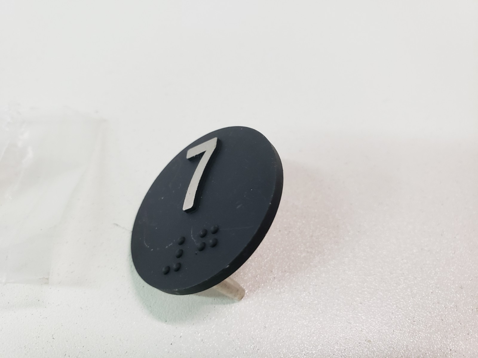 UNUSED – TKE ThyssenKrupp 9796848 Elevator Floor 7 Button Round