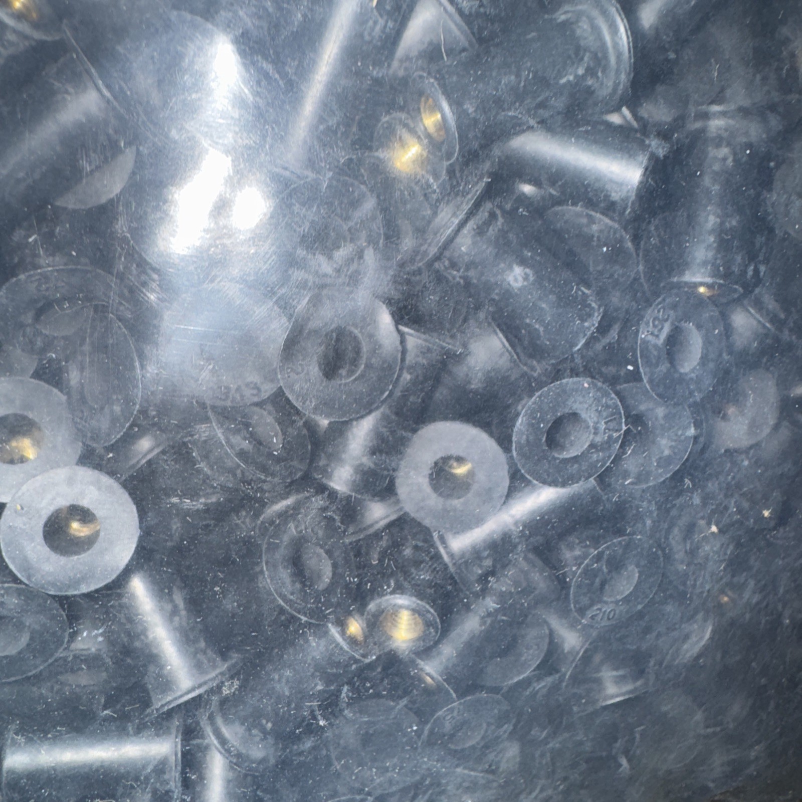 Spaenaur Well Nuts #10-32 THREAD .77″ Dua x .847 LENGTH 3000 Pack