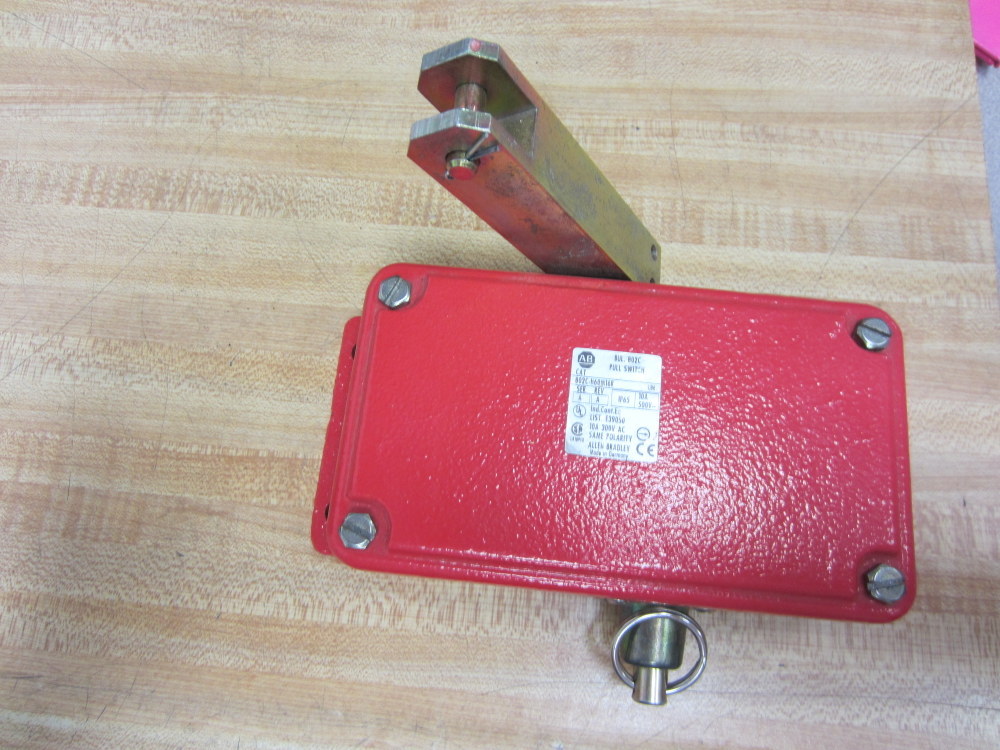 Allen Bradley 802C-N60M16R Pull Switch 802CN60M16R Series A Rev A