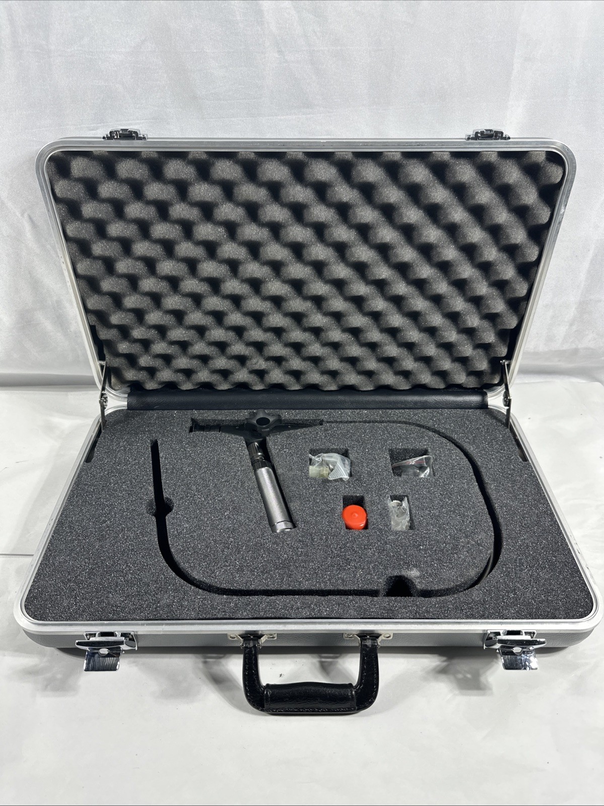 Schott Fiber Optics FS-101 Borescope FS101104011 w/ Case