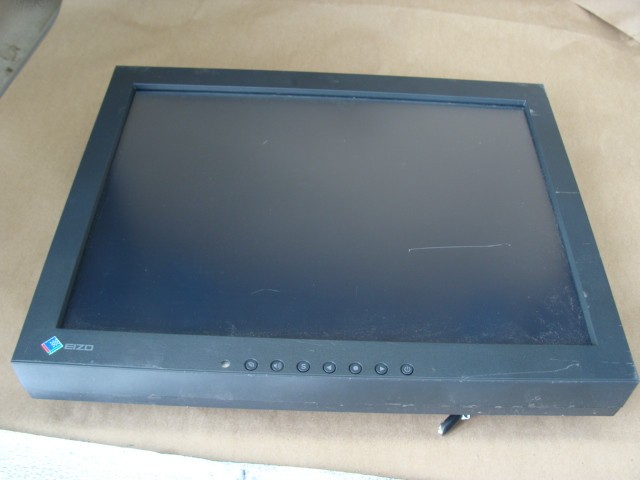 EIZO 15″ TOUCH PANEL COLOR LCD MONITOR FDX1501T-A 0FTD1633 (SCRATCH ON DISPLAY)