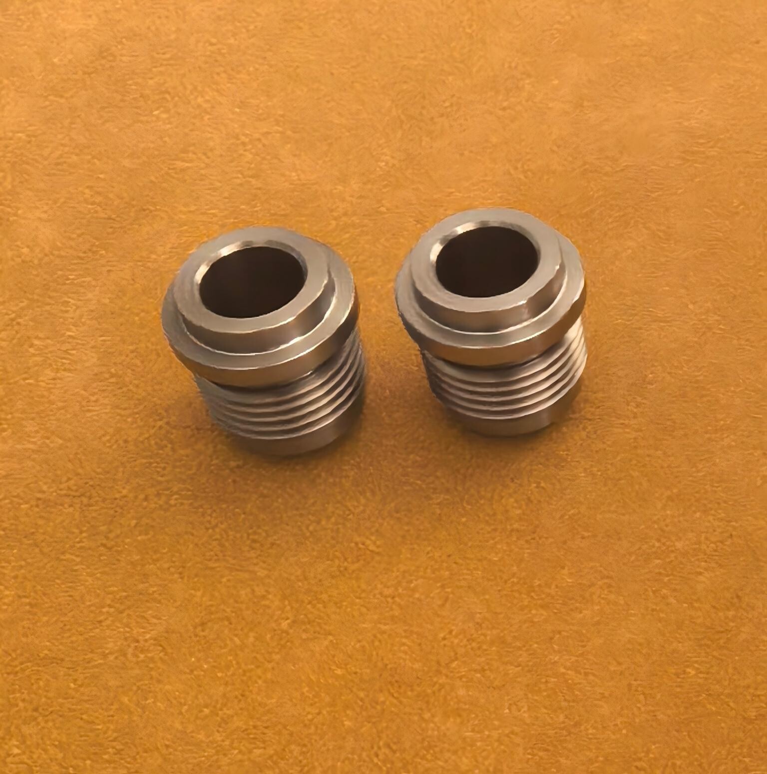 Billet 1018 Mild Steel Weld on/Weld in Fitting Bung Male AN12 -12AN Qty: 2