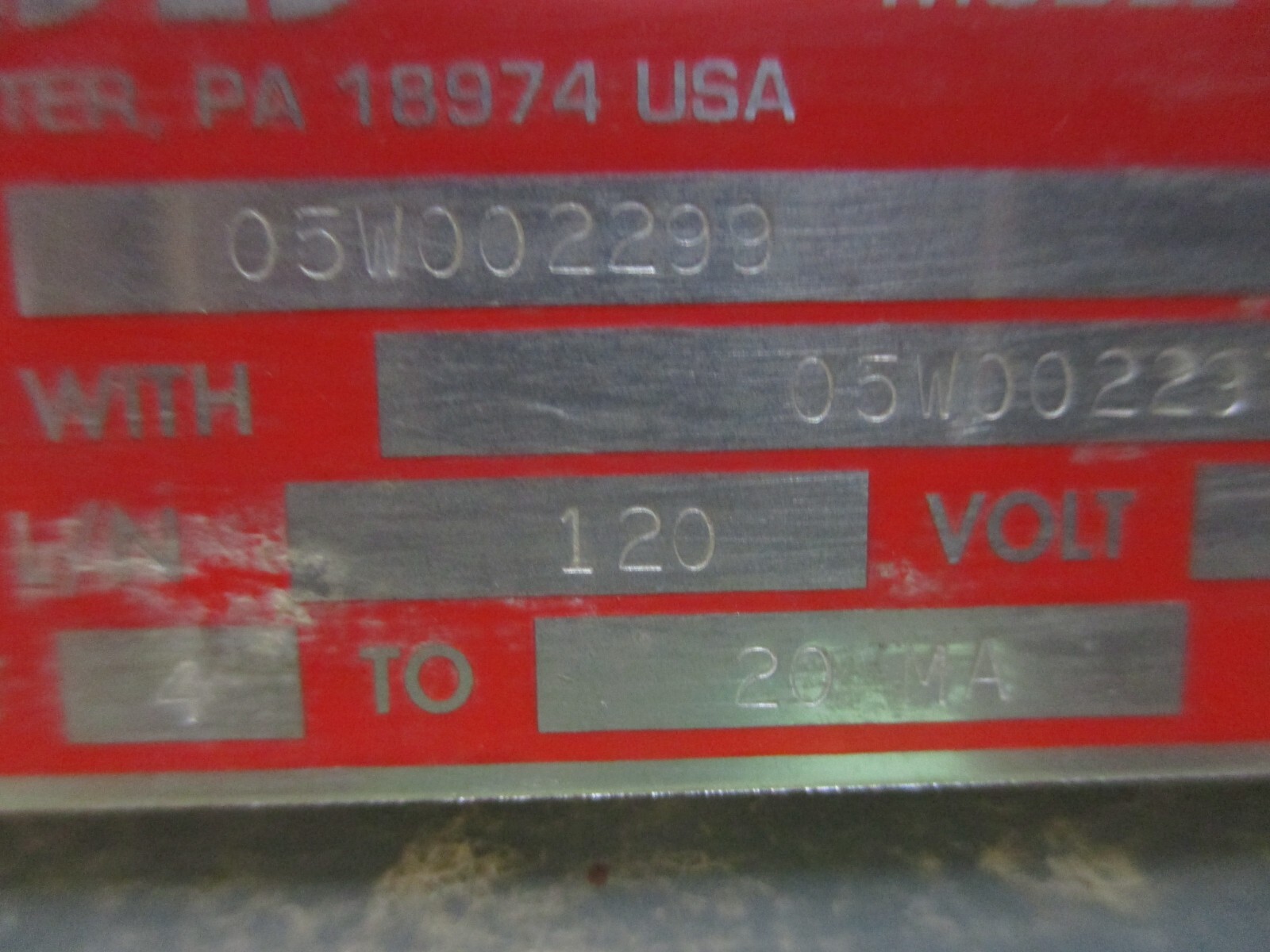 MAGNETIC FLOWMETER SIGNAL CONVERTER MODEL 50XM13DXKD70AAB0229 USED