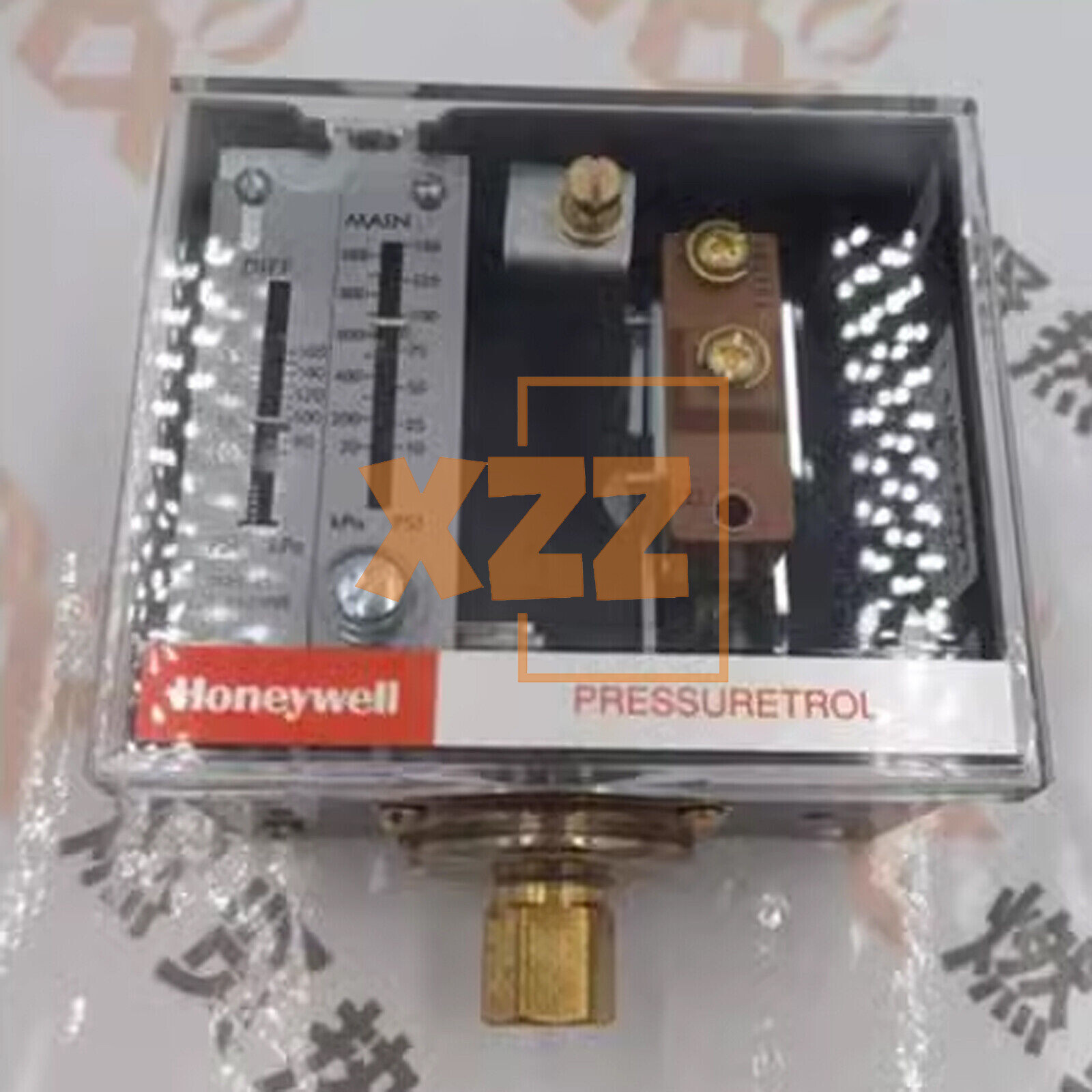 1PCS NEW HONEYWELL L404V1087 PRESSURETROL CONTROLLER