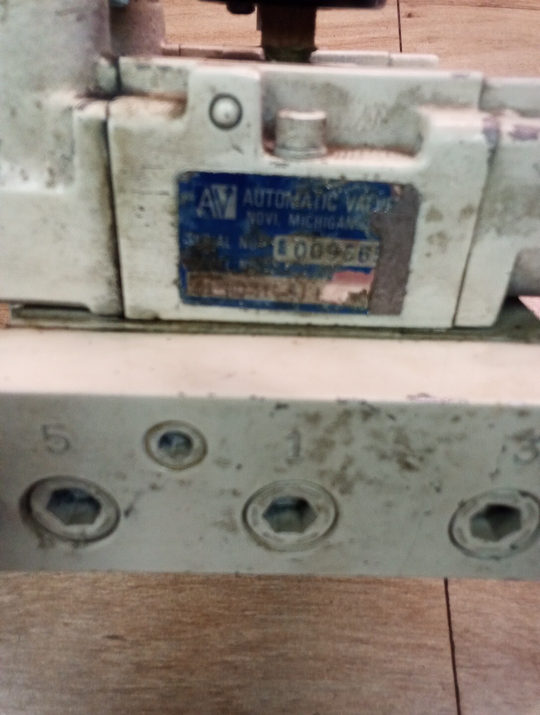 Automatic Valve 613B03-2LC-9J-120060 Assembly