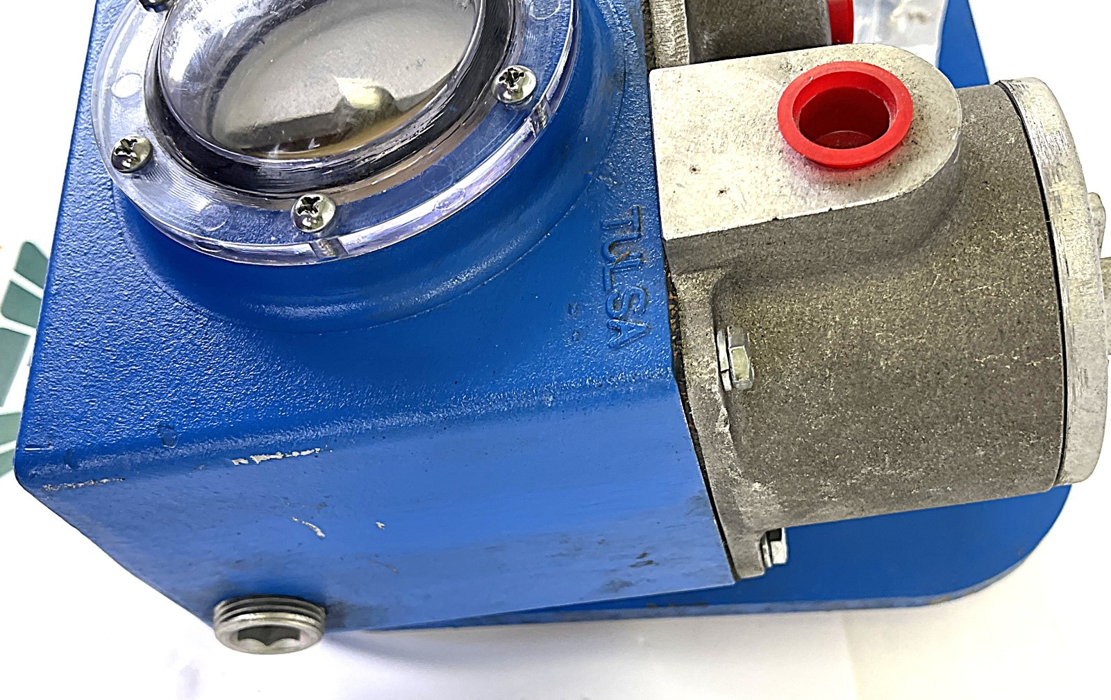 KENCO, KLCE-17, PRESSURE 70 PSI, 3/8″ VENT, OIL LEVEL CONTROLLER, SURPLUS
