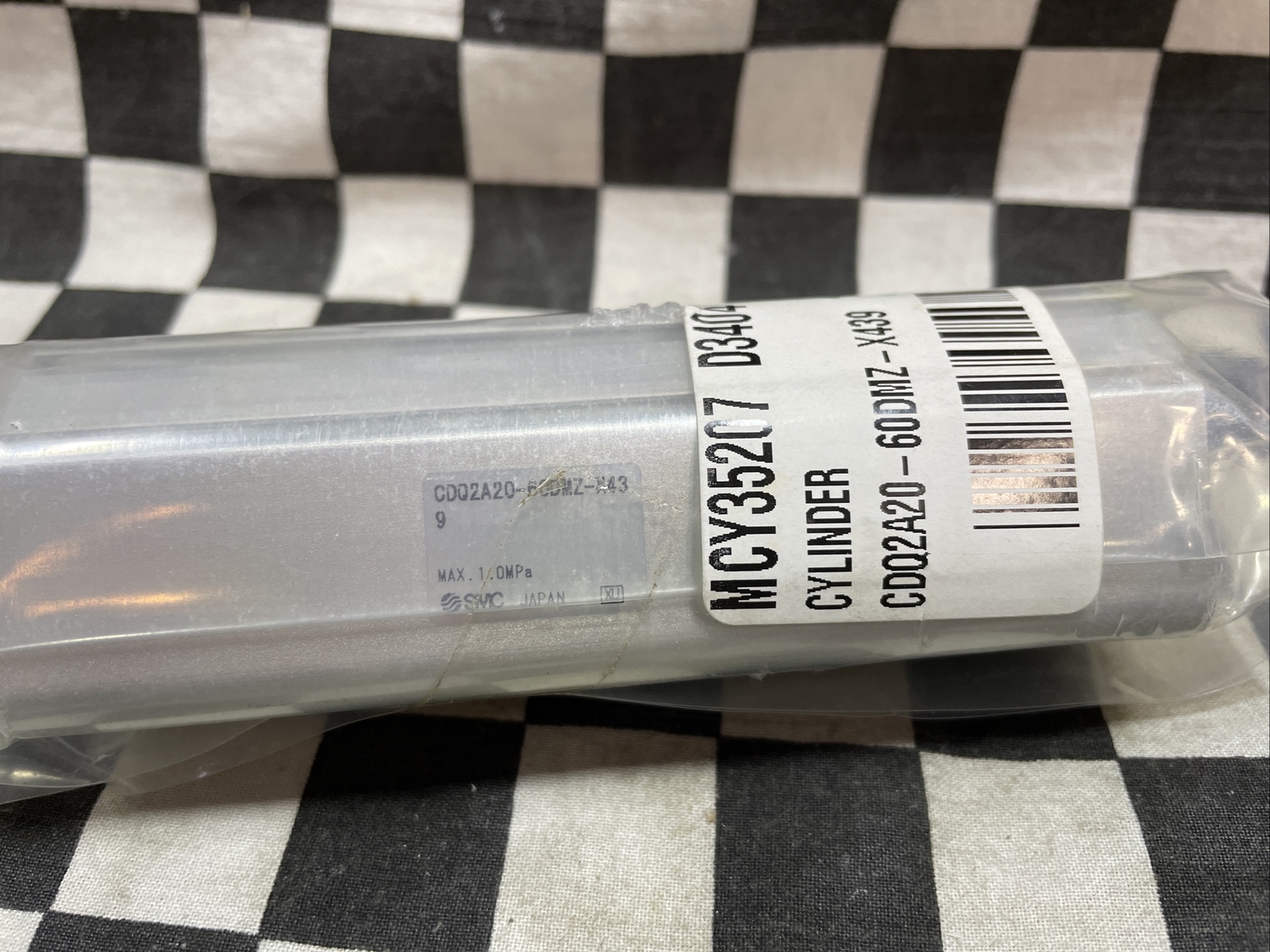 SMC CQ2-Z COMPACT CYLINDER, CDQ2A20-60DMZ-X439, SHIPSAMEDAY#1631F9