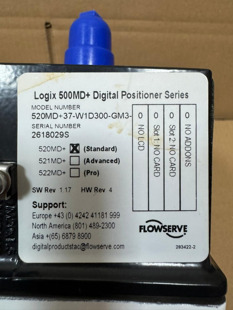 Flowserve / Logix 500MD+ / Digital Positioner / 520MD+37-W1D300-GM3-0000