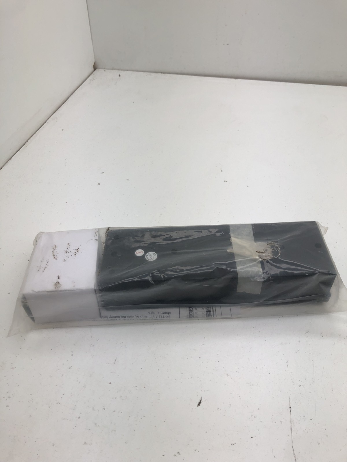 Se-Kure Controls SKT12 T Series Alarm System 12 Port Alarm With AC Power Battery