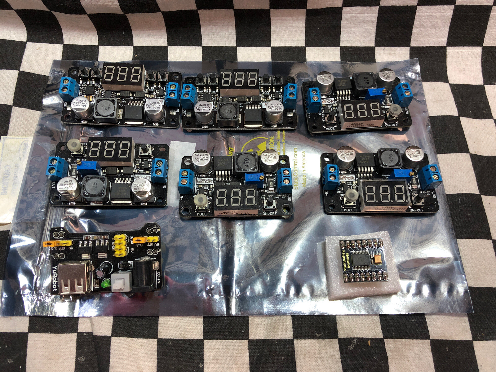 DROK ADJUSTABLE DC-DC BUCK CONVER, YWROBOT 545043, TB6612FNG, SHIPSAMEDAY#H34HM