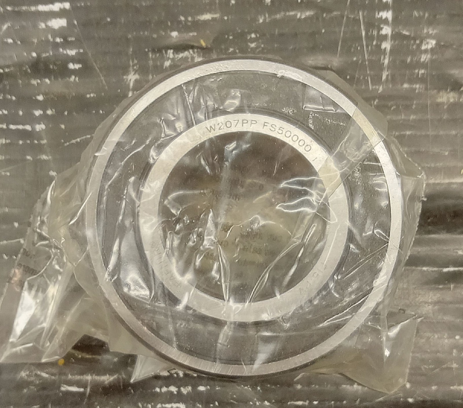 1 NEW TIMKEN W207PP CYLINDRICAL ROLLER BEARING NIB ***MAKE OFFER***
