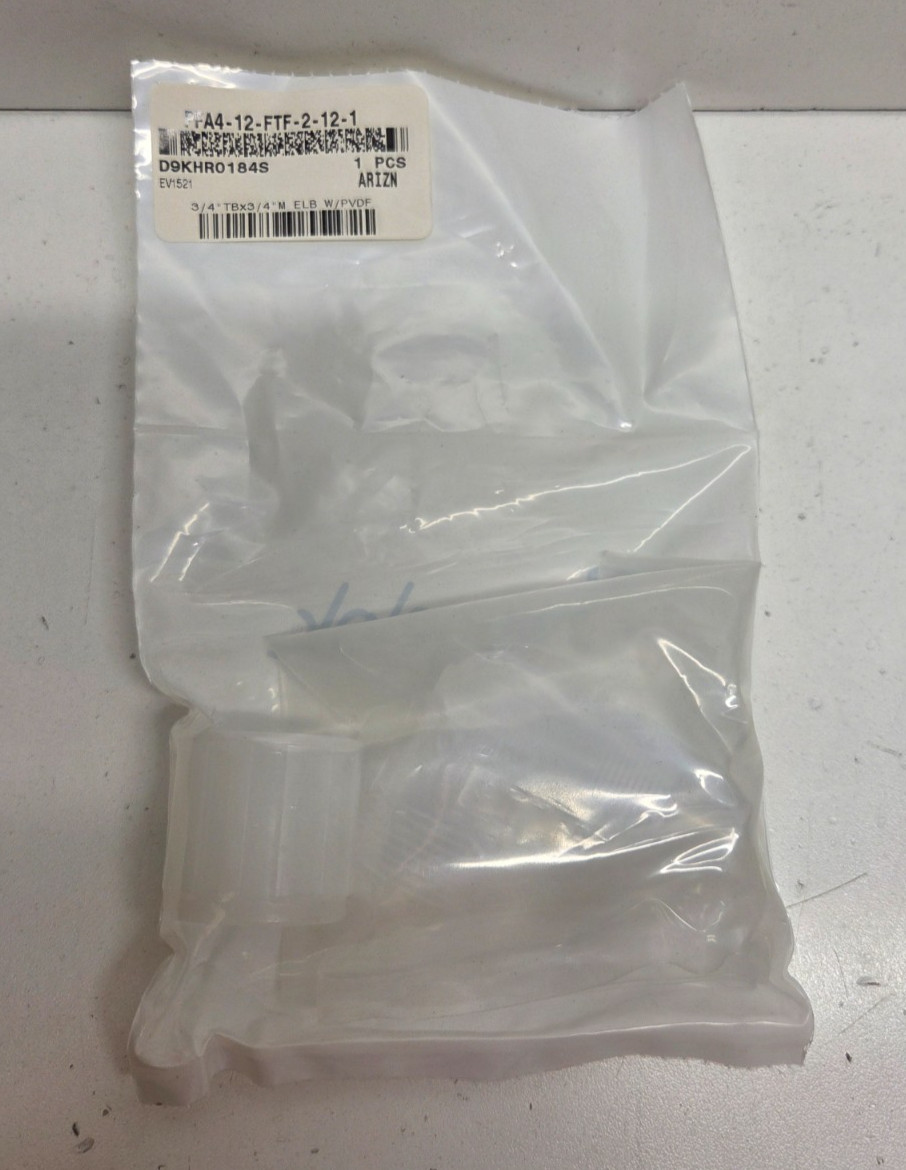 NEW IN BAG! SWAGELOK 3/4″MNPT X3/4″MALE FINETHREAD FLARE PFA ELBOW PFA412FTF2121