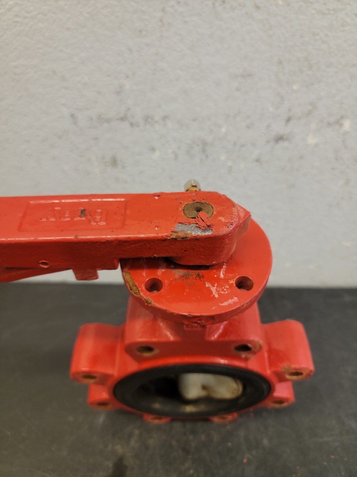 BRAY 4″ BUTTERFLY VALVE SERIES 31 Used A8
