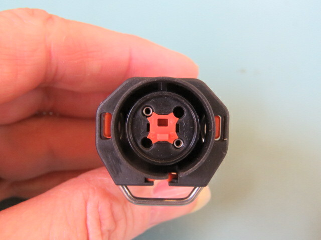 ITT-CANNON 086-0068-013 Qty of 5 per Lot HOUSING ASSY PLUG CLC 4 RESIST