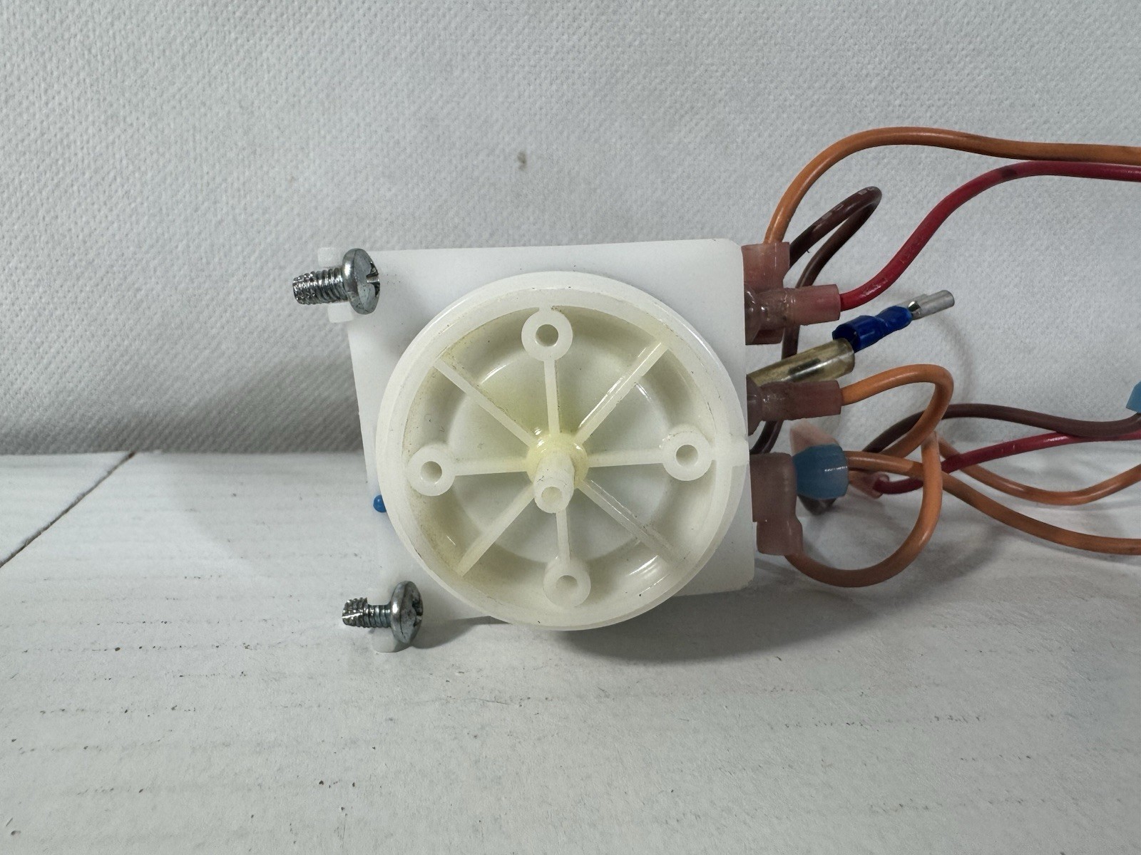 Pres:Air:Trol MCB311A Sequencing Switch Blue Cam, Used With Wires 21A250 Vac,