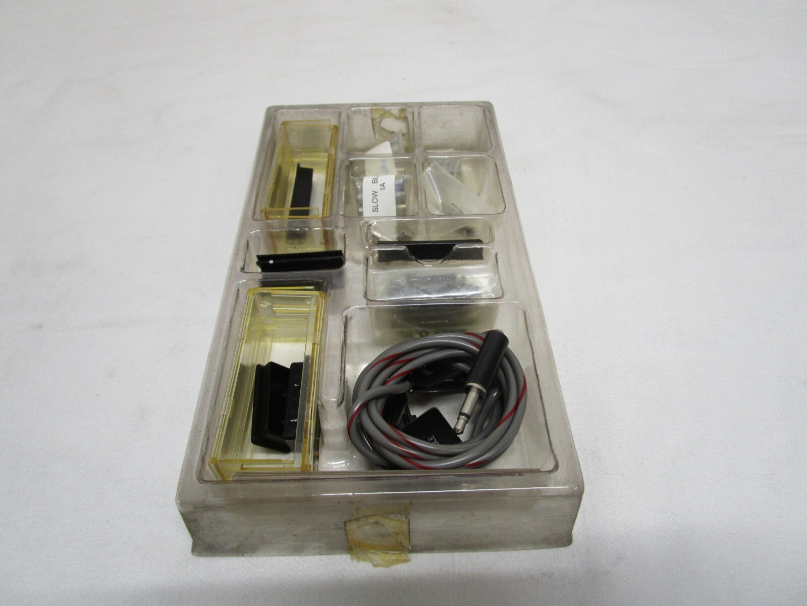 NEW GE FANUC IC610ACC120 ACCESSORY KIT FOR SERIES ONE