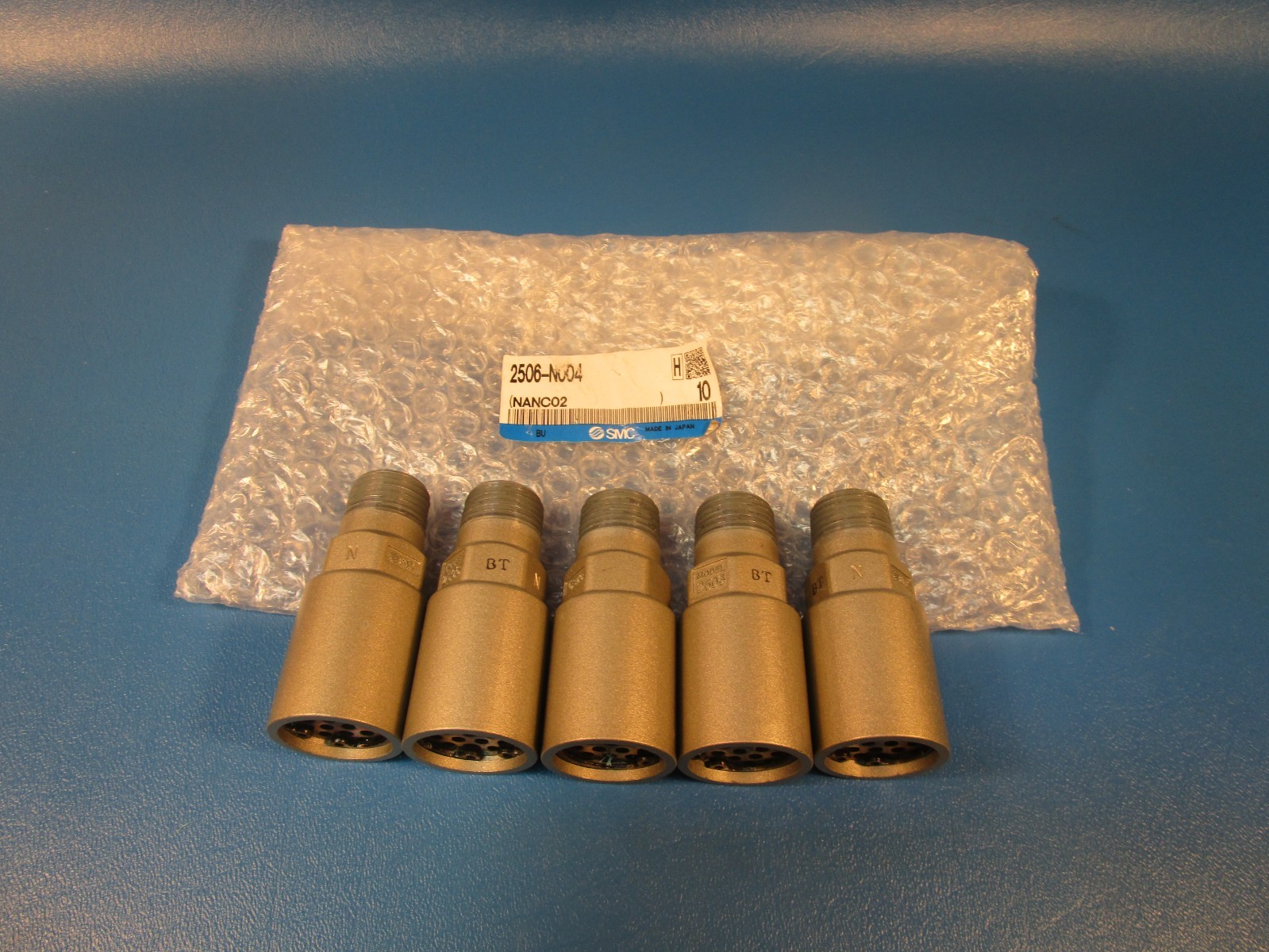 LOT OF 5 SMC 2506-N004, Silencer, Zinc Die Cast, 141.26 CFM, 1/2″NPT Muffler