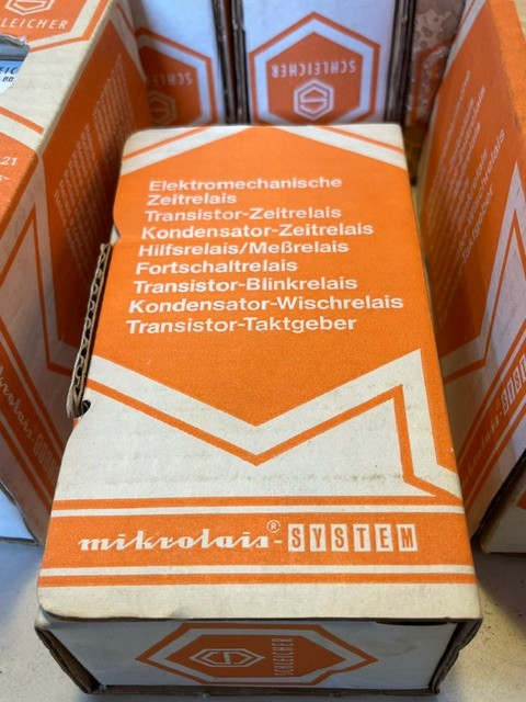 SCHLEICHER WIELAND SZT-620 – Electronic Time Delay Relay – (8x) New in Box