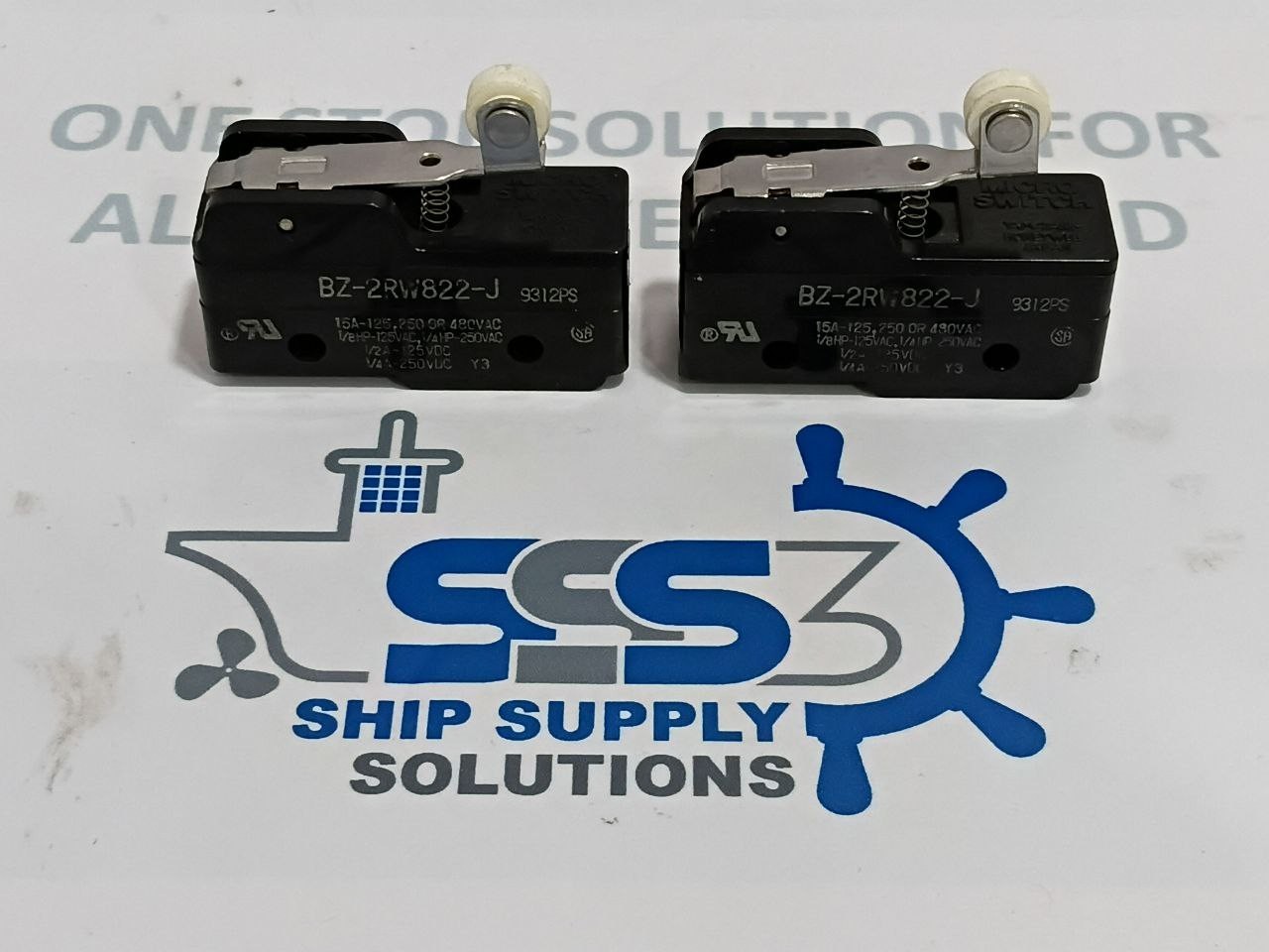 Yamatake Honeywell BZ-2RW822-J Micro Switch 15A-125 250 or 480VAC 9312PS