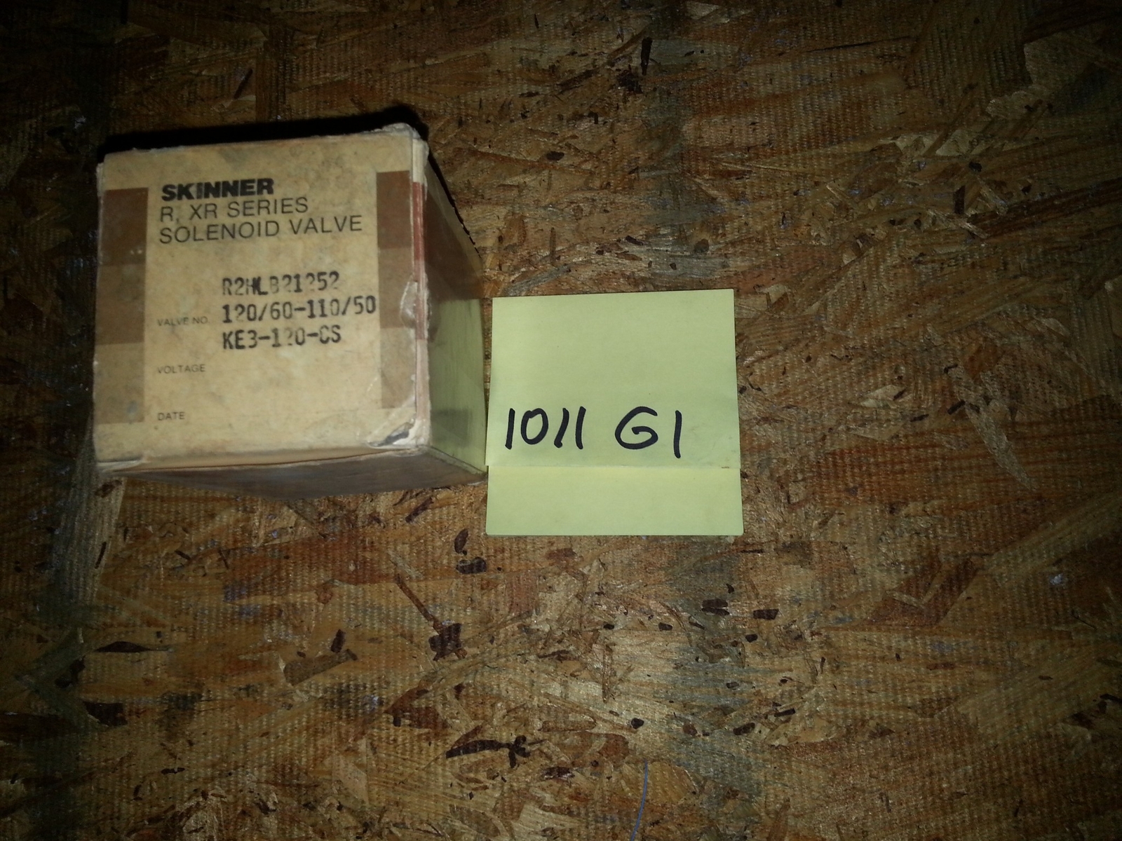 SKINNER R, XR SERIES SOLENOID VALVE R2HL21252 120/60-110/50 KE3-120-CS