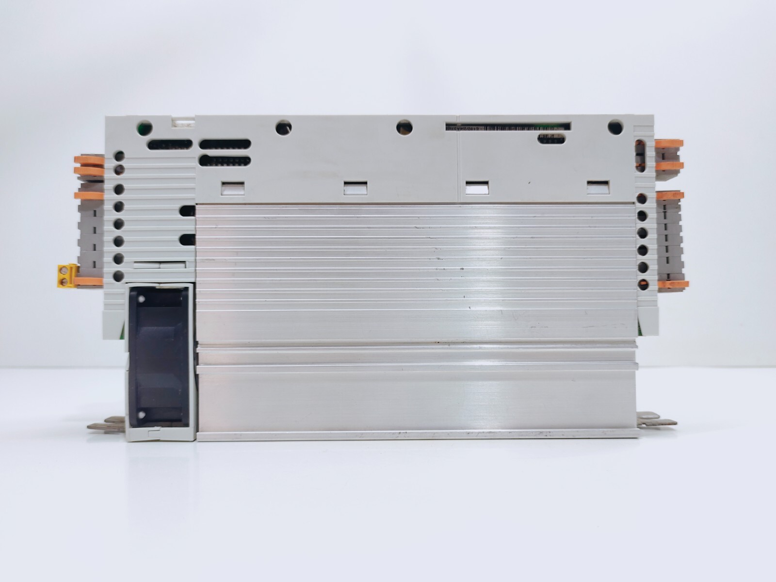 Lenze E82ev152-2c000 Frequency Converter (FREE SHIPPING)