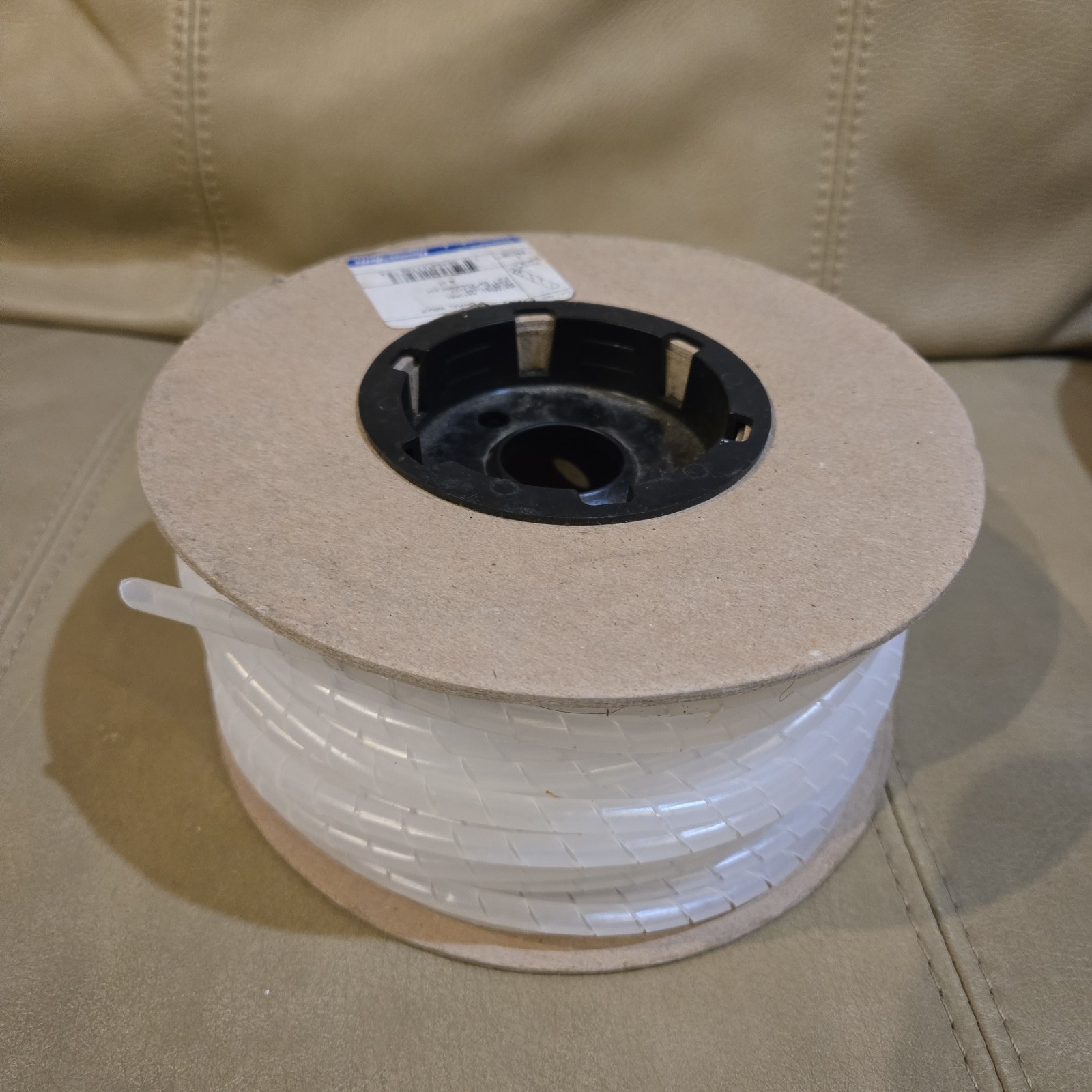 THOMAS & BETTS Clear Spiral Wrap SRPE-250F-9-C – 100 Ft Roll