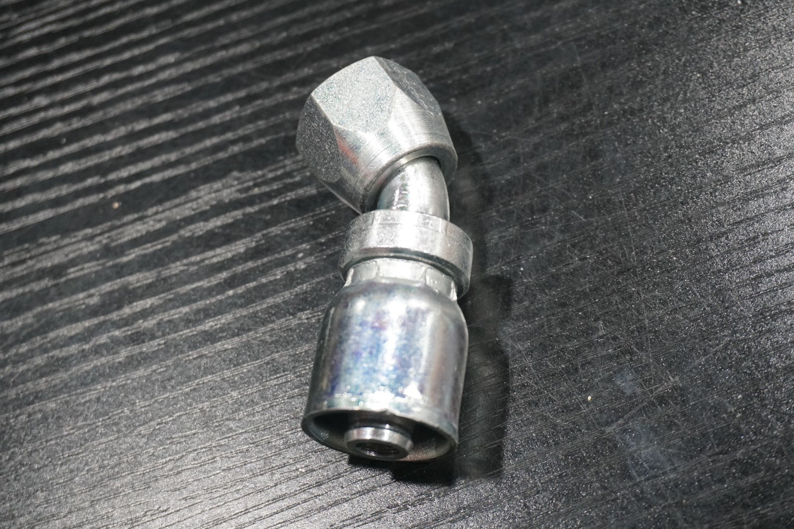 Aeroquip FJ3243-0808S FTG-P DIN1S/SAER1 OTH CS, Free Shipping
