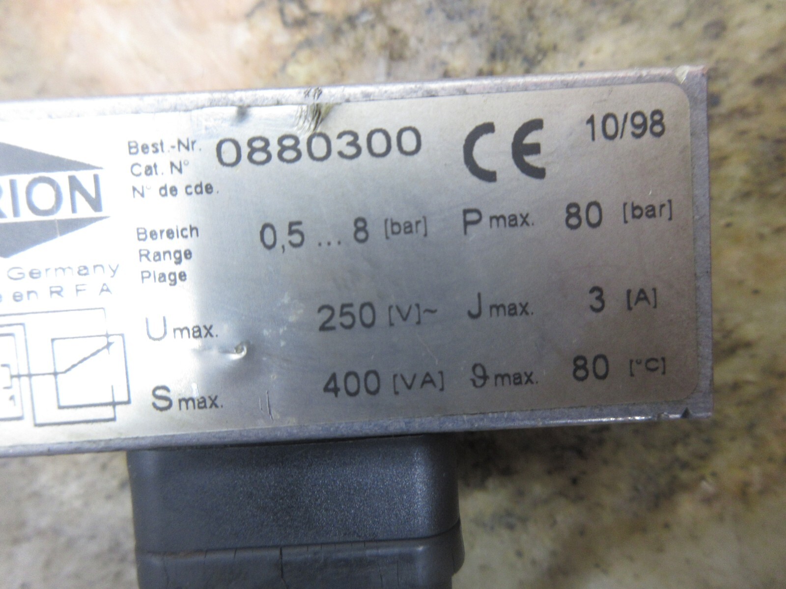 HERION VALVE 0880300 10/98 250V 400VA