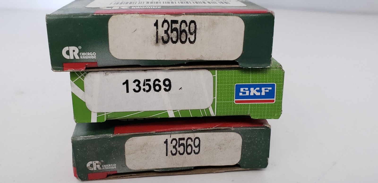 CHICAGO RAWHIDE/SKF 13569 OIL SEAL, 1.375 x 2.0 x 0.313″, CRWA1 (LOT OF 3) NIB