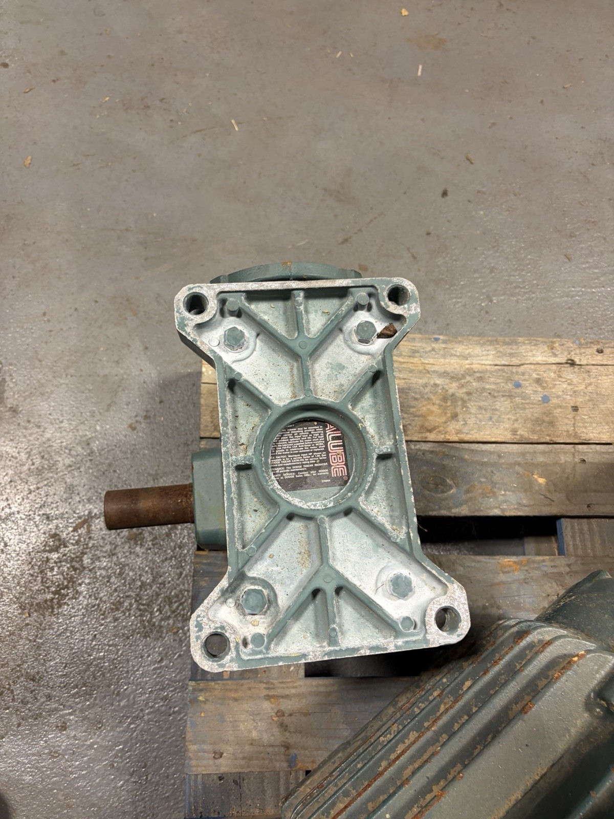 DODGE Q350 B 020 M 140 L1 MR94627L1 RIGHT ANGLE GEAR REDUCER 20:1 RATIO USED
