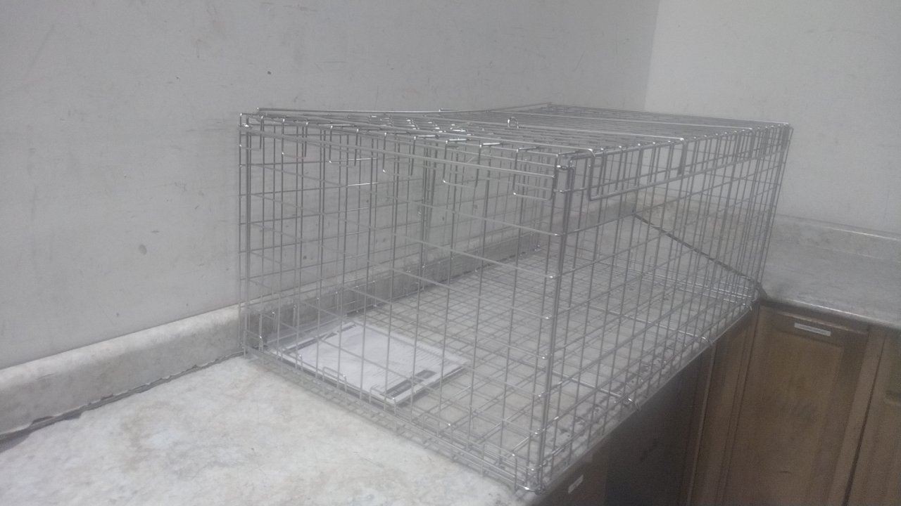Cambro CSSC244818000 42-1/2 In Overall Width 25-1/4 In Depth Security Cage