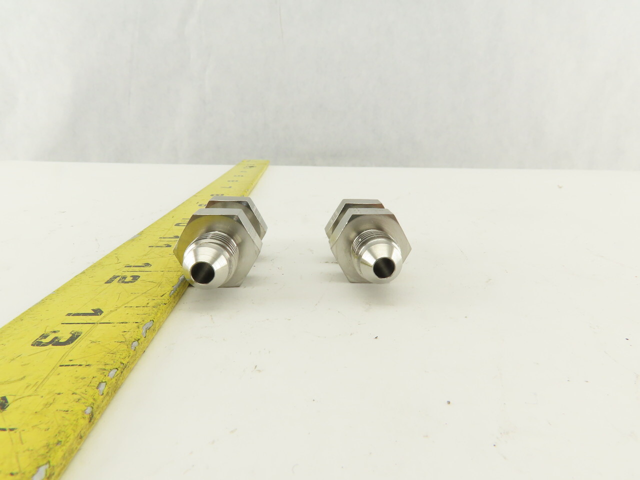 Parker 4 WTX-WLN-SS 316 Stainless Bulkhead Fitting Union 1/4″ 37° Flare Lot/2