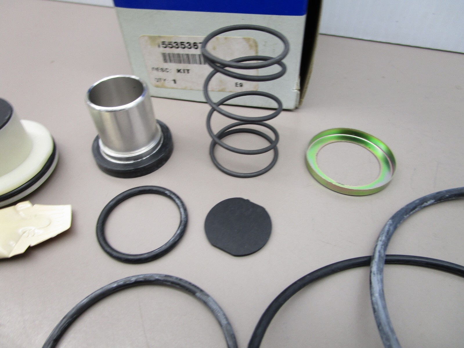 Mohawk 15535367 Repair Kit for R-14 Brake Relay Valve