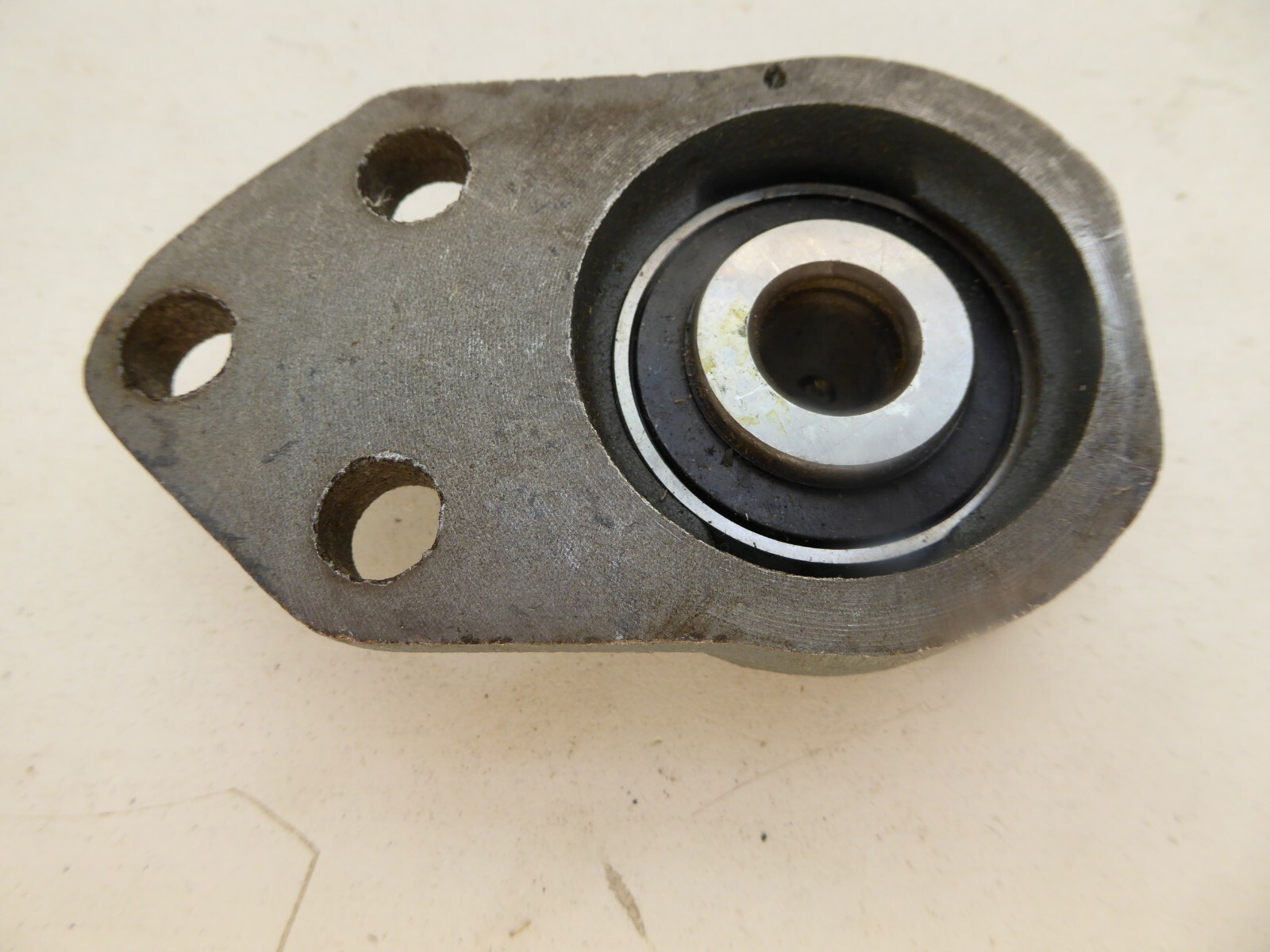 Peer FBF204 15mm 3-Bolt Flange Bearing 202 NEW NO BOX