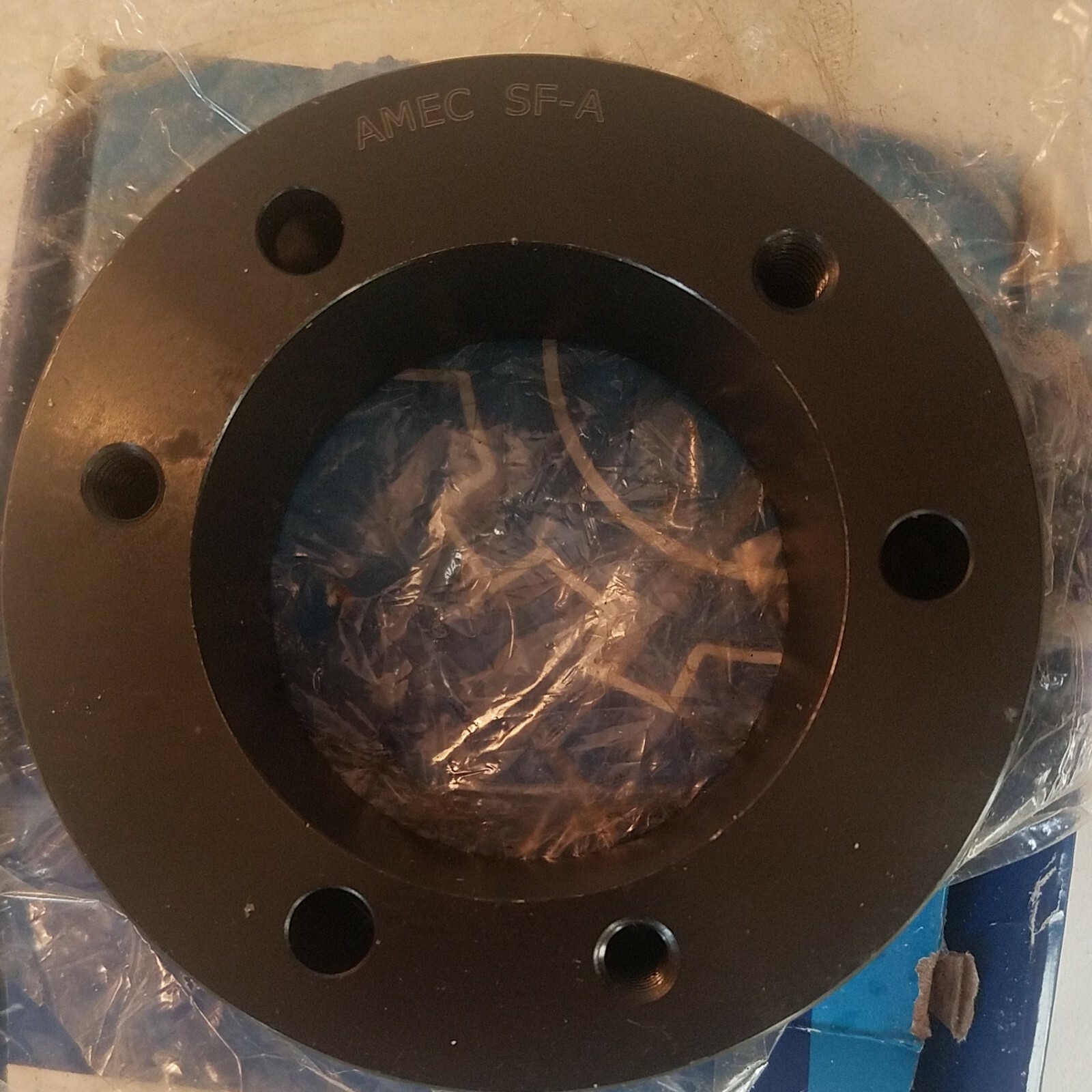 Amec SF-A Hub Round 5″ X 4 1/8″ X 1 1/4″