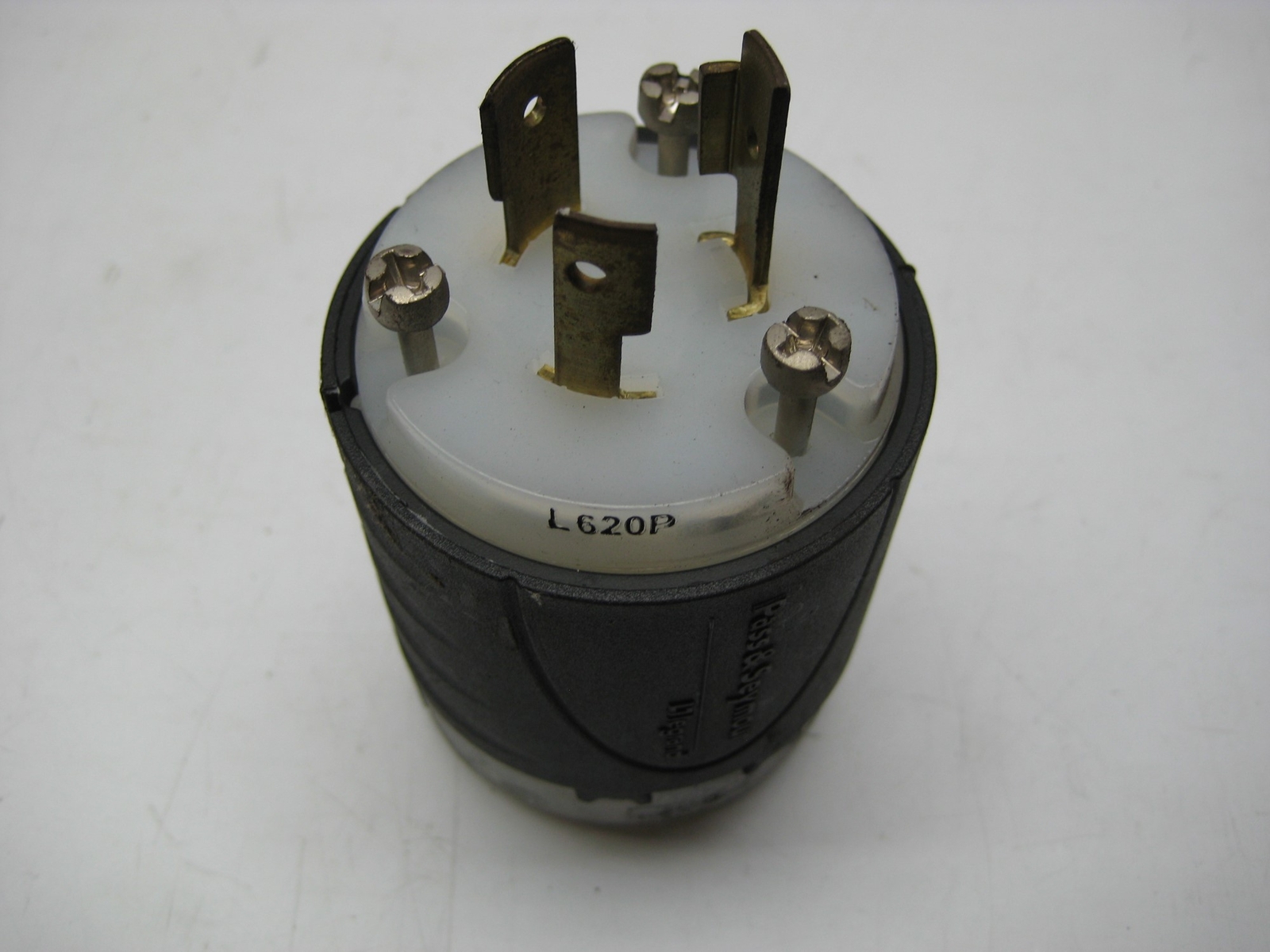 INDUSTRIAL SPARE L620P PLUG NSNP