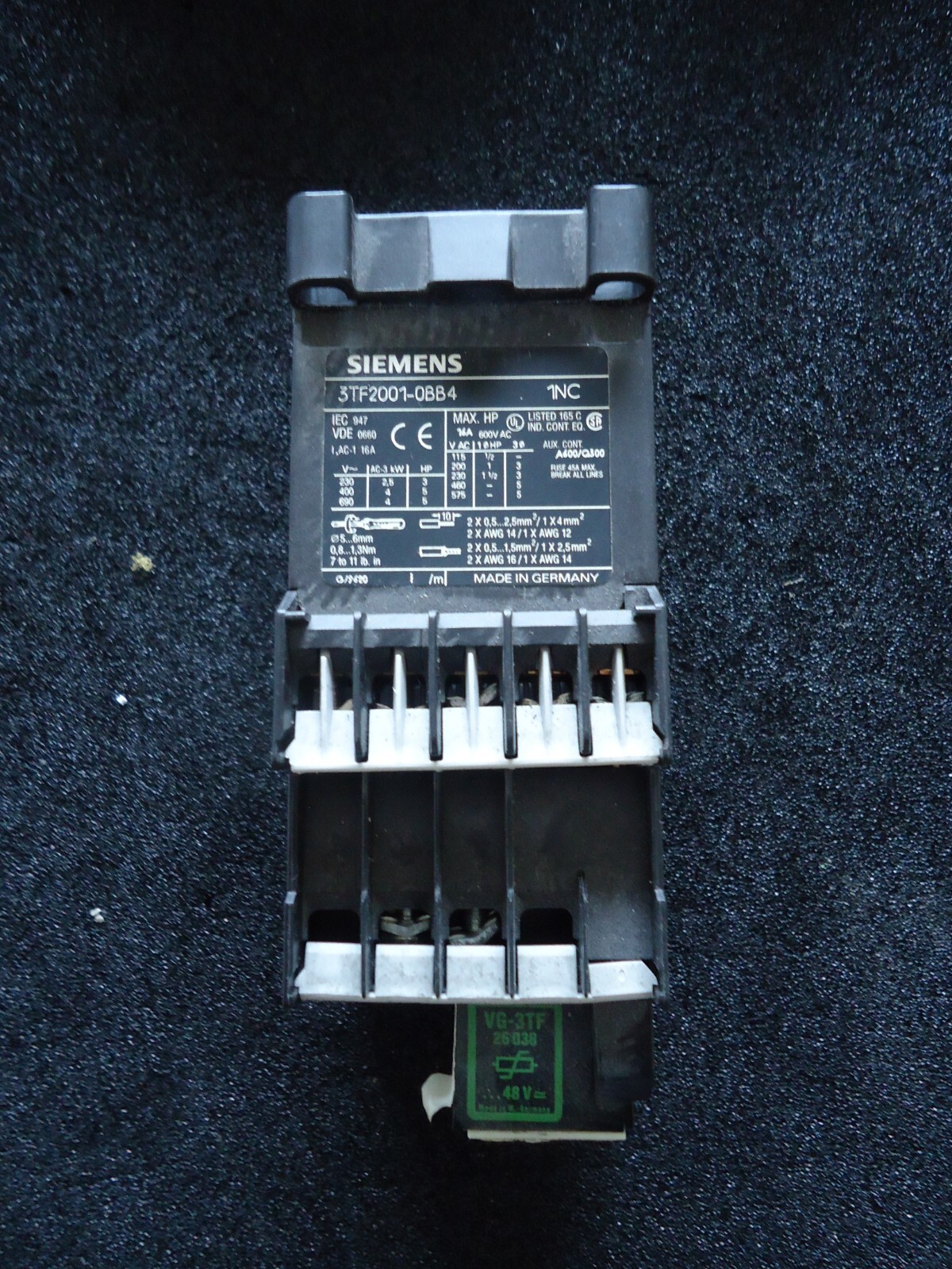Siemens 3TF2001-0BB4 w/ 3TX4402-2A & VG-3TF. Made in Germany