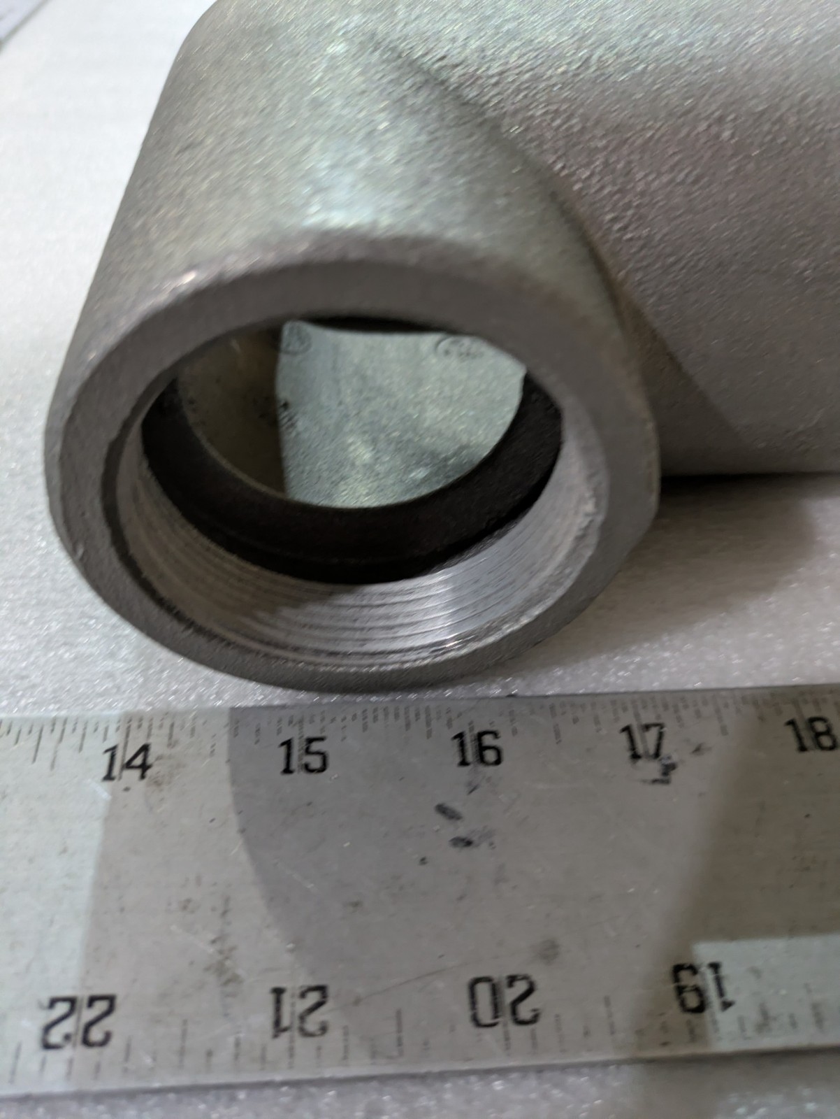 Crouse-Hinds BLB6 2 Inch Iron Alloy Mogul LB-Type Conduit Body Eaton Industrial