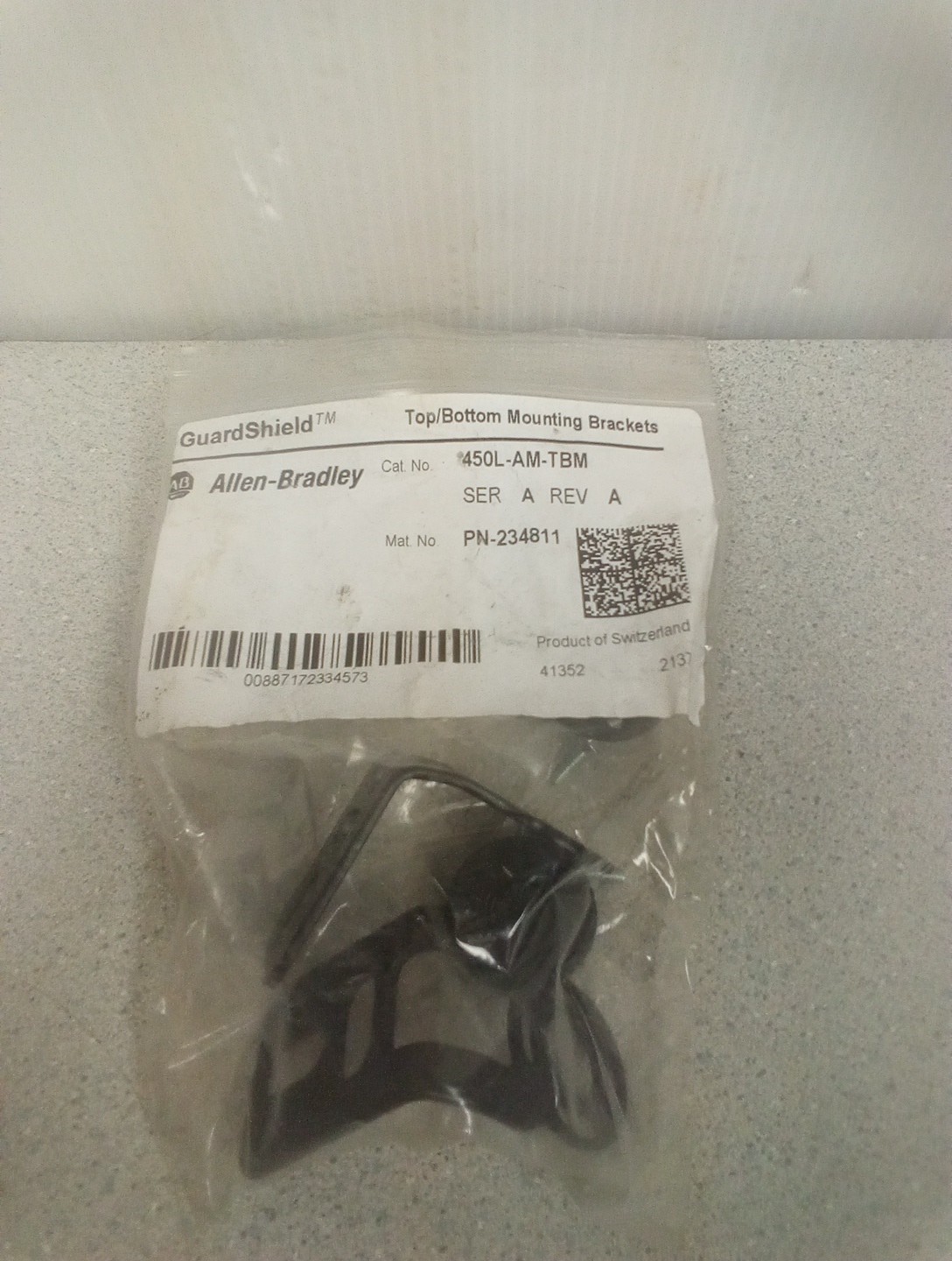 Allen-Bradley 450L-AM-TBM Top/Bottom Mounting Brackets
