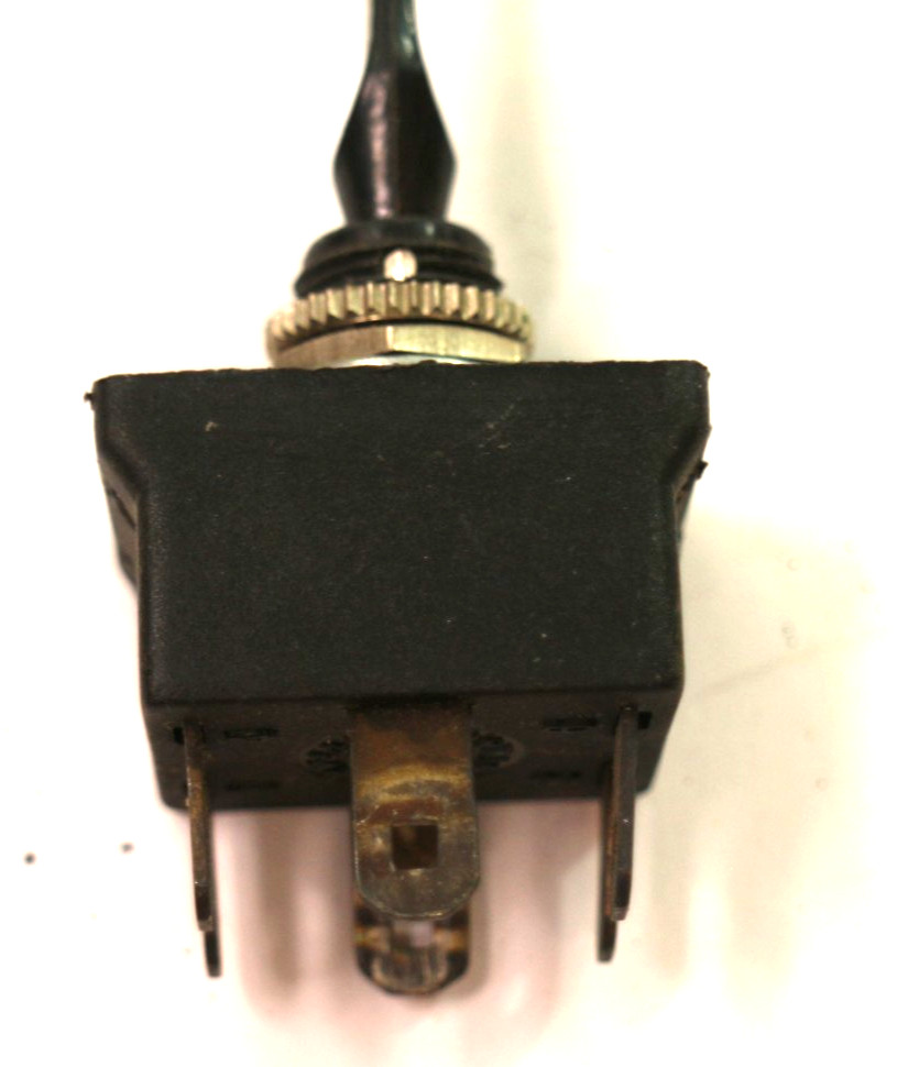 12V 20A Double Pole Double Throw (DPDT) switch six Blade terminals