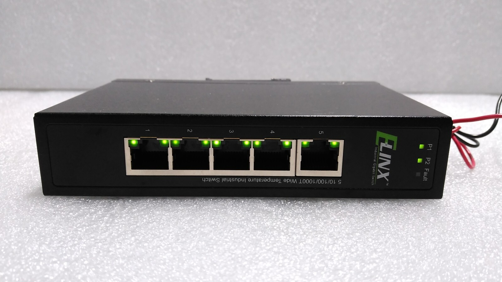 [Used] B&B Electronics / EIR405-T / Unmanaged Ethernet Switch